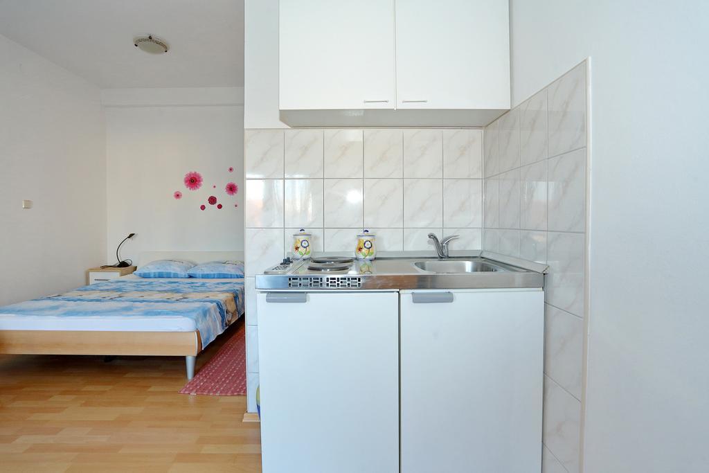 Mira Apartment