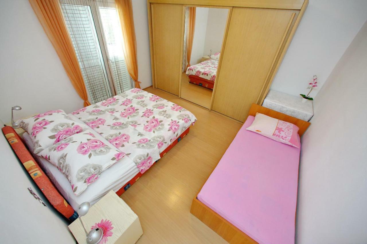 Mira Apartment