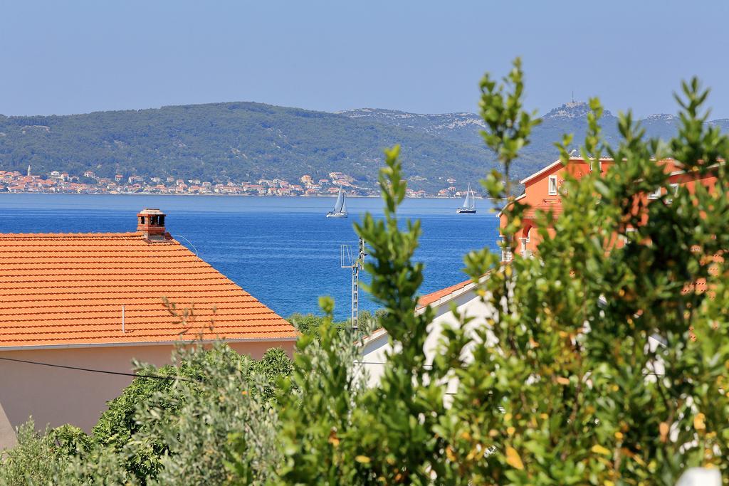 Apartman Mira *