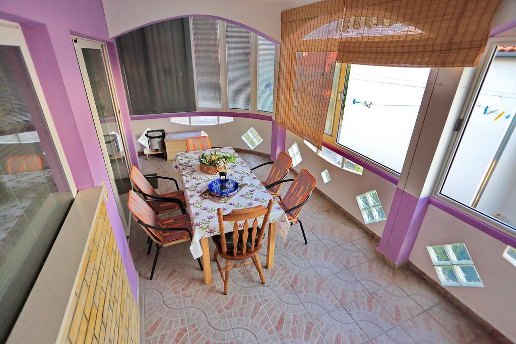 Apartman Mira