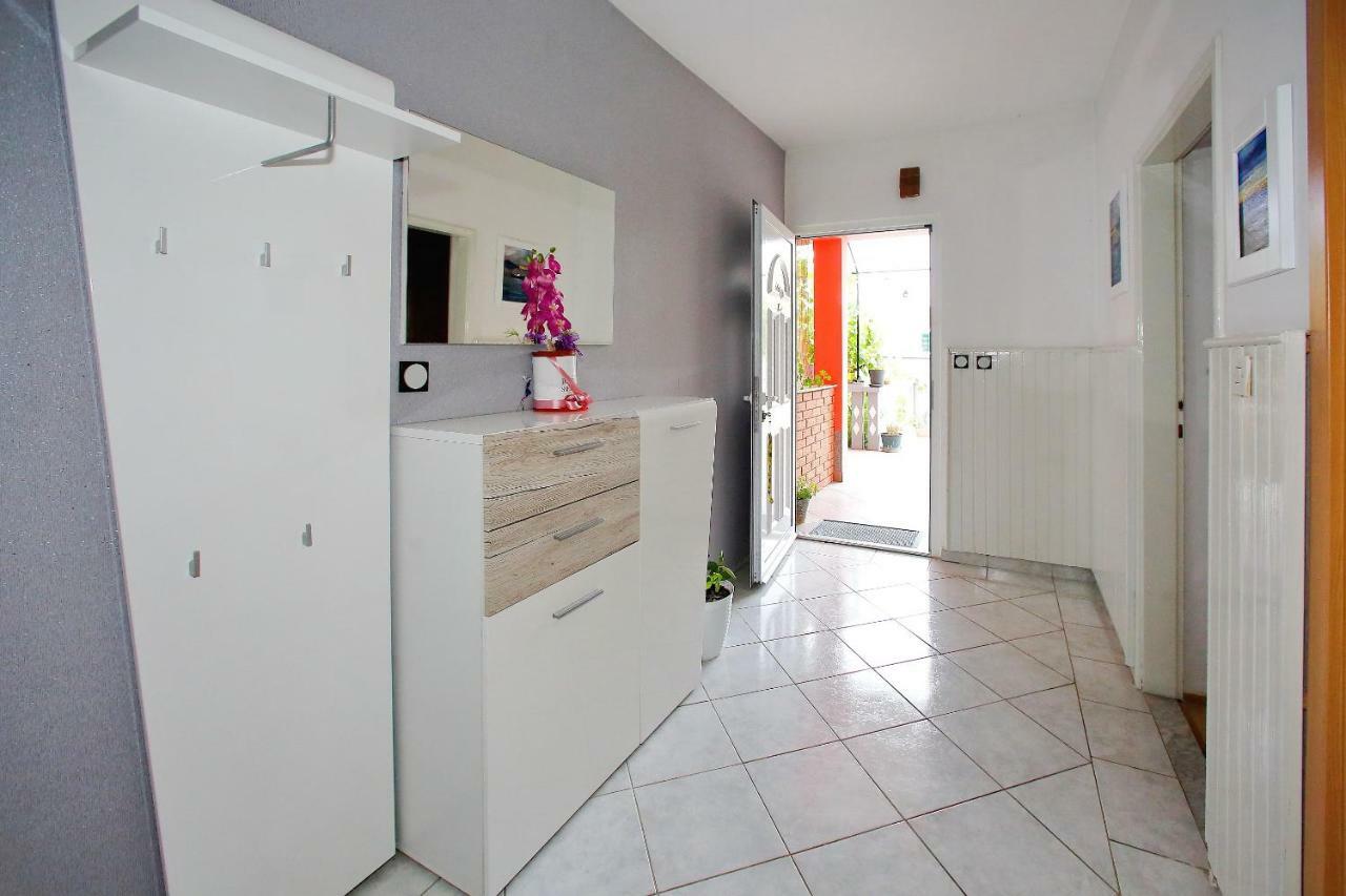 Mira Apartman Bibinje